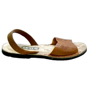 Castell de Menorca Avarca Tan Leather Sandals Size 40 Tire Tread Soles Eco